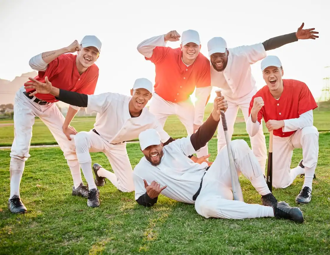 A group of adult men on a baseball team.